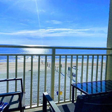 Ocean Breeze - Direct Ocean Front-Pool Is Open Lägenhet Daytona Beach Exteriör bild